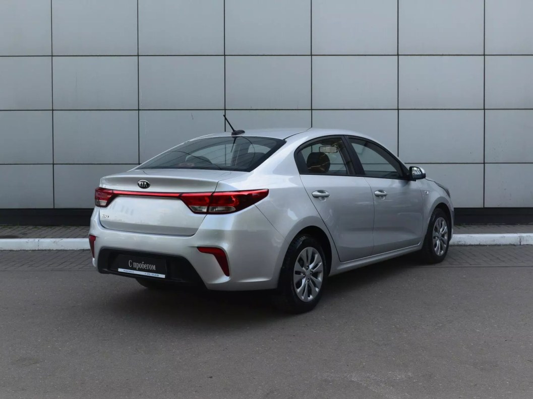 Kia Rio Comfort 1.6 АКПП фото 6
