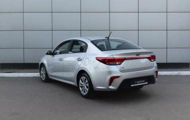 Kia Rio Comfort 1.6 АКПП превью 8