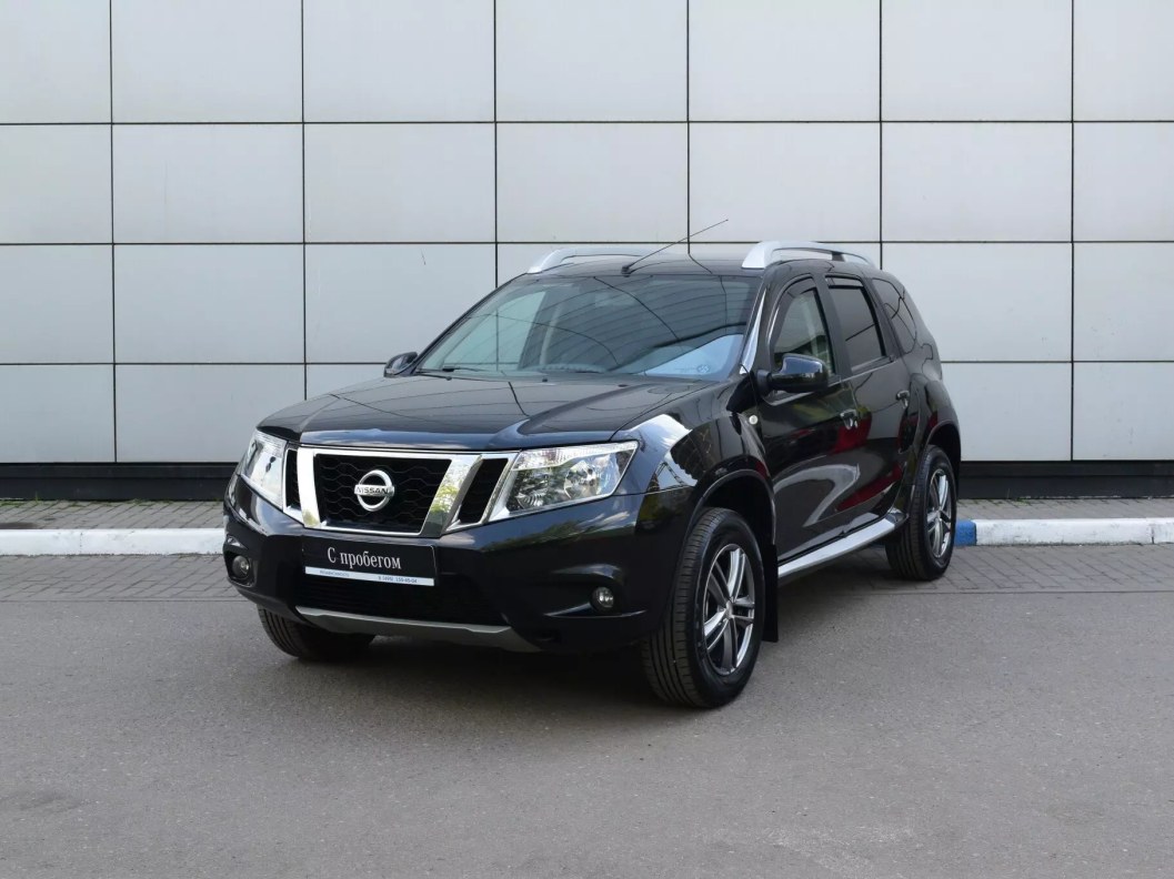 Nissan Terrano Comfort 1.6 МКПП фото 3