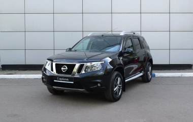 Nissan Terrano Comfort 1.6 МКПП превью 3