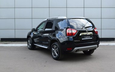 Nissan Terrano Comfort 1.6 МКПП превью 8