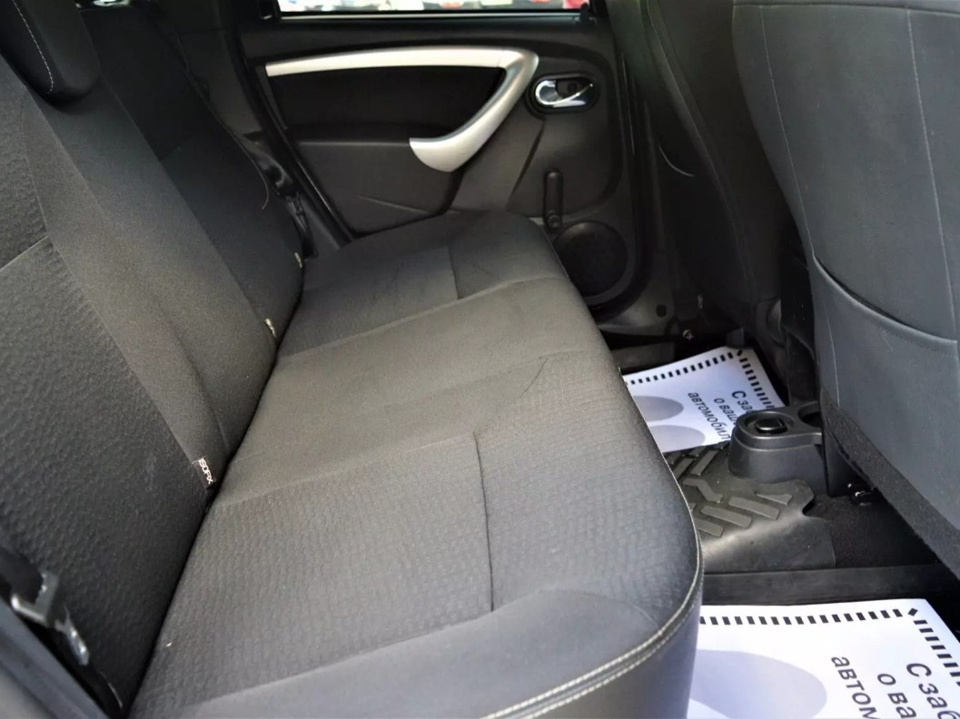 Nissan Terrano Comfort 1.6 МКПП фото 11