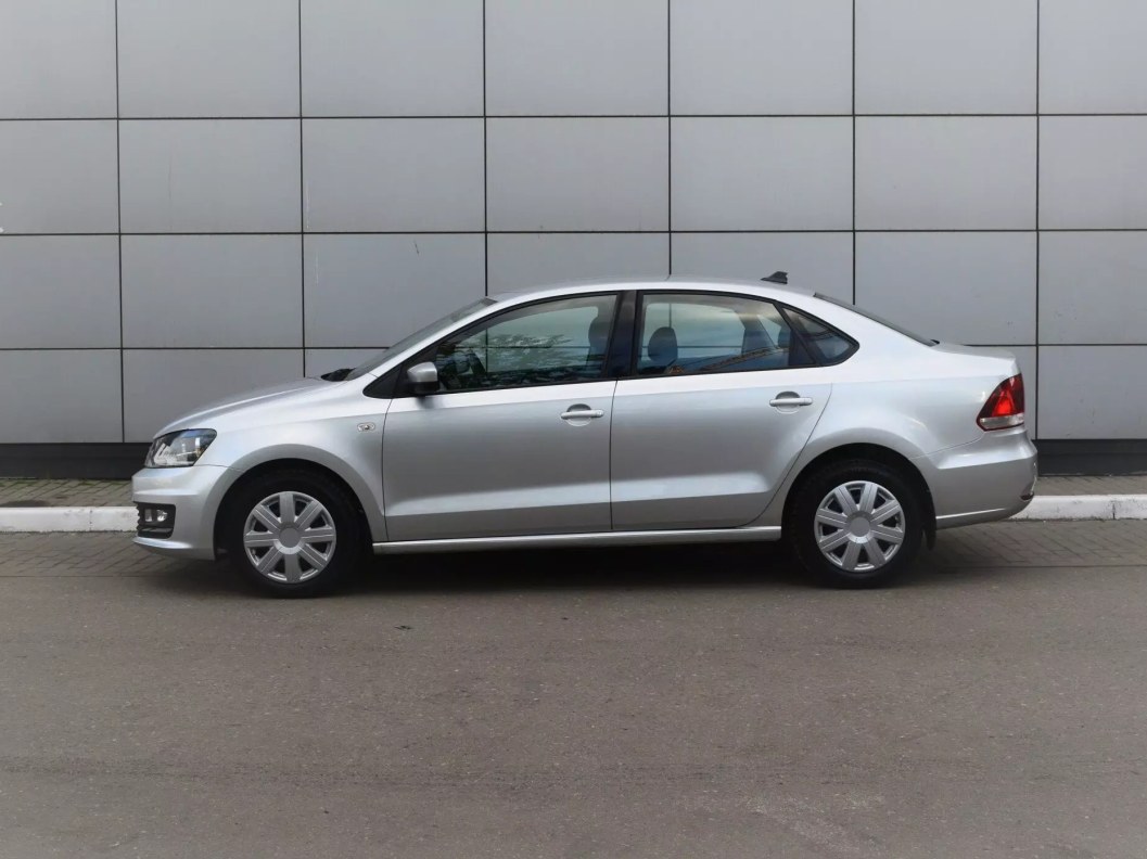Volkswagen Polo Comfortline 1.6 АКПП фото 5