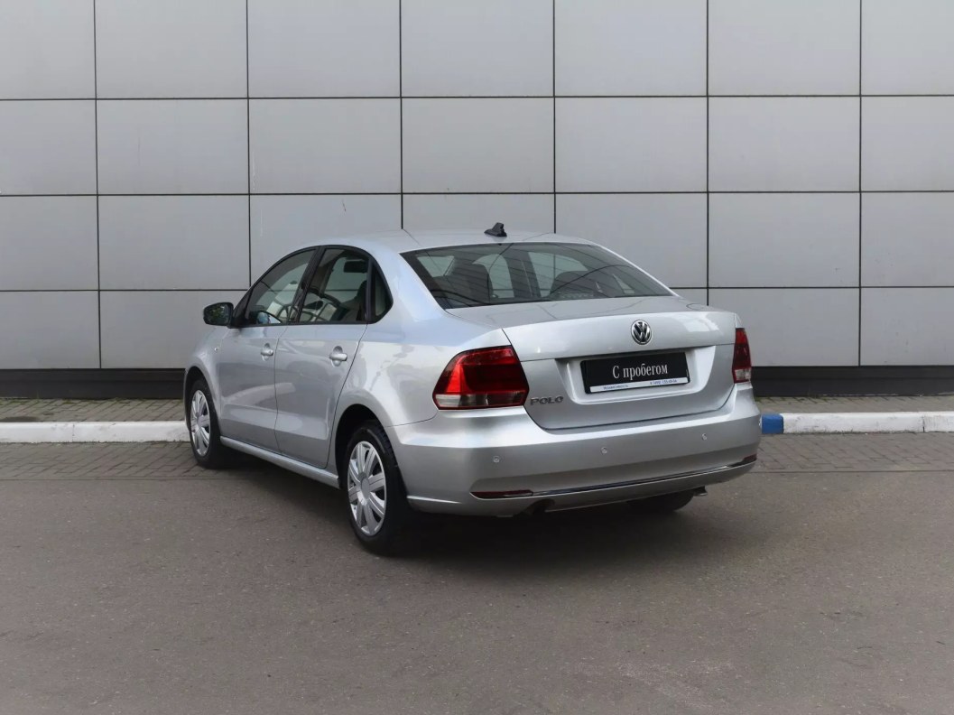 Volkswagen Polo Comfortline 1.6 АКПП фото 8