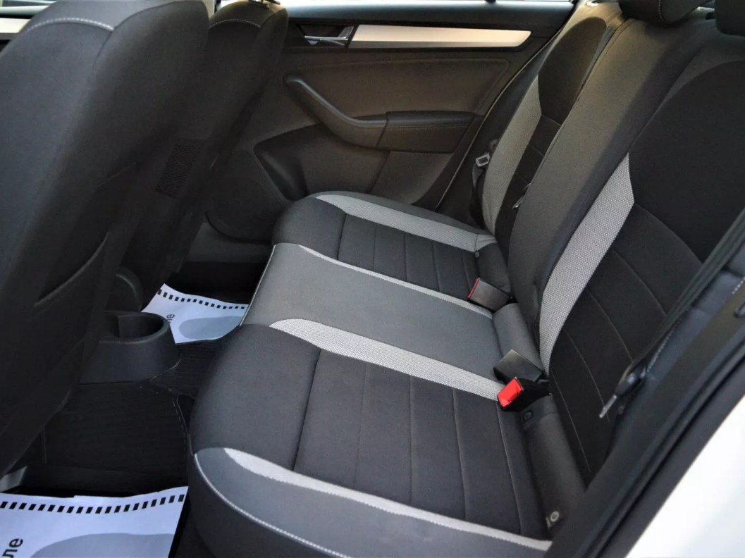 Skoda Rapid 1.6 АКПП фото 11
