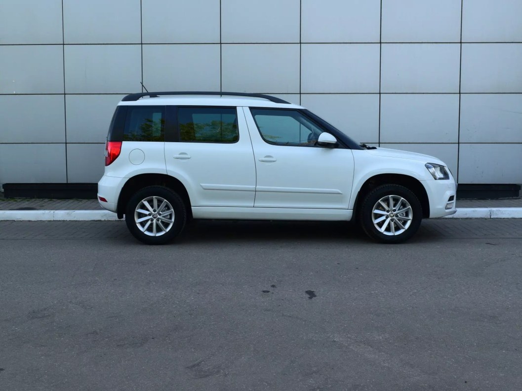 Skoda Yeti Style 1.8 DSG фото 3
