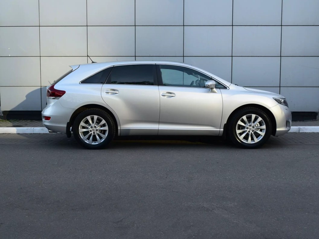 Toyota Venza Элеганс Плюс 2.7 АКПП фото 4