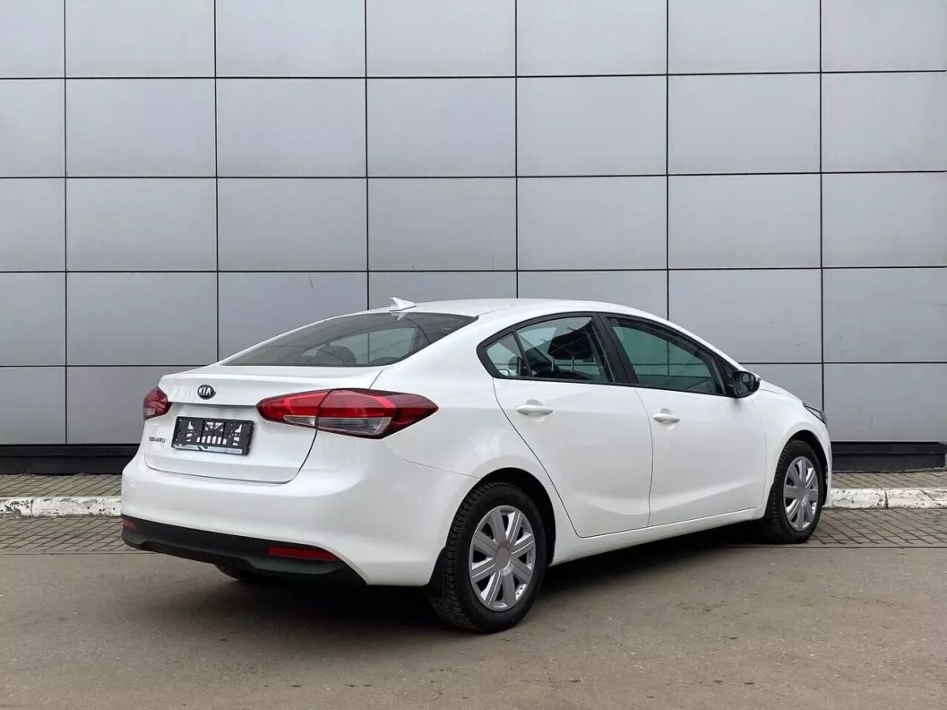 Kia Cerato Luxe 1.6 АКПП фото 6