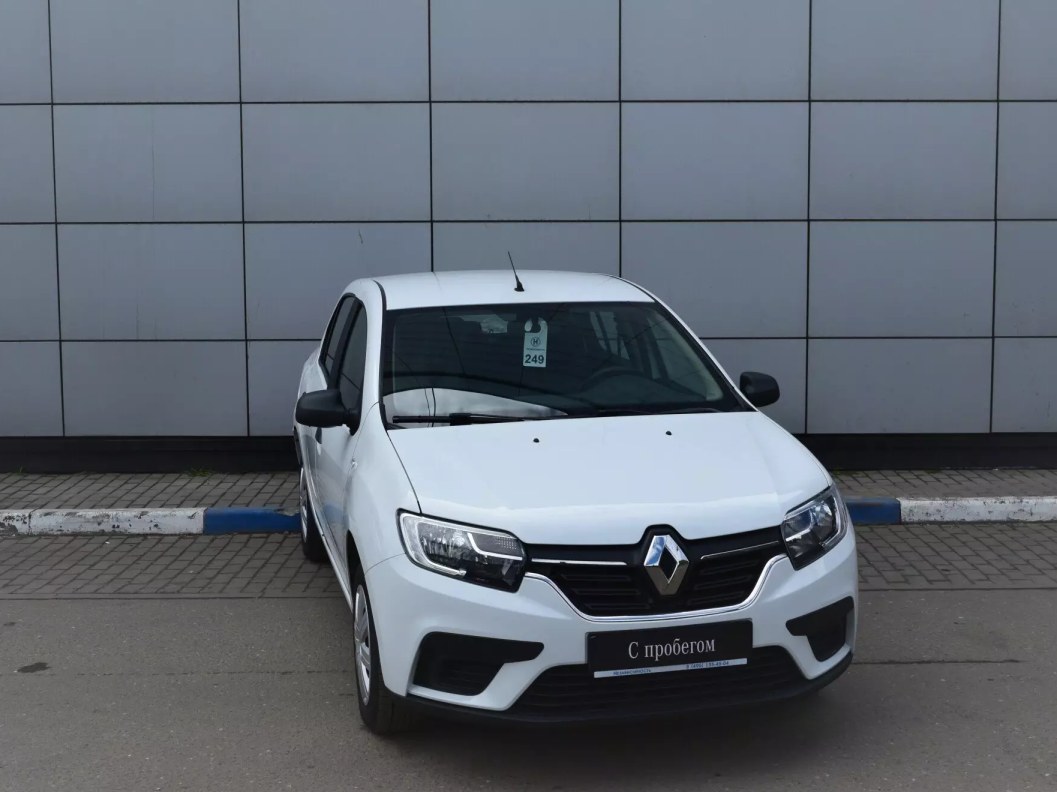 Renault Logan Life 1.6 АКПП фото 1