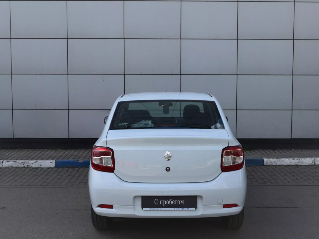 Renault Logan Life 1.6 АКПП фото 6