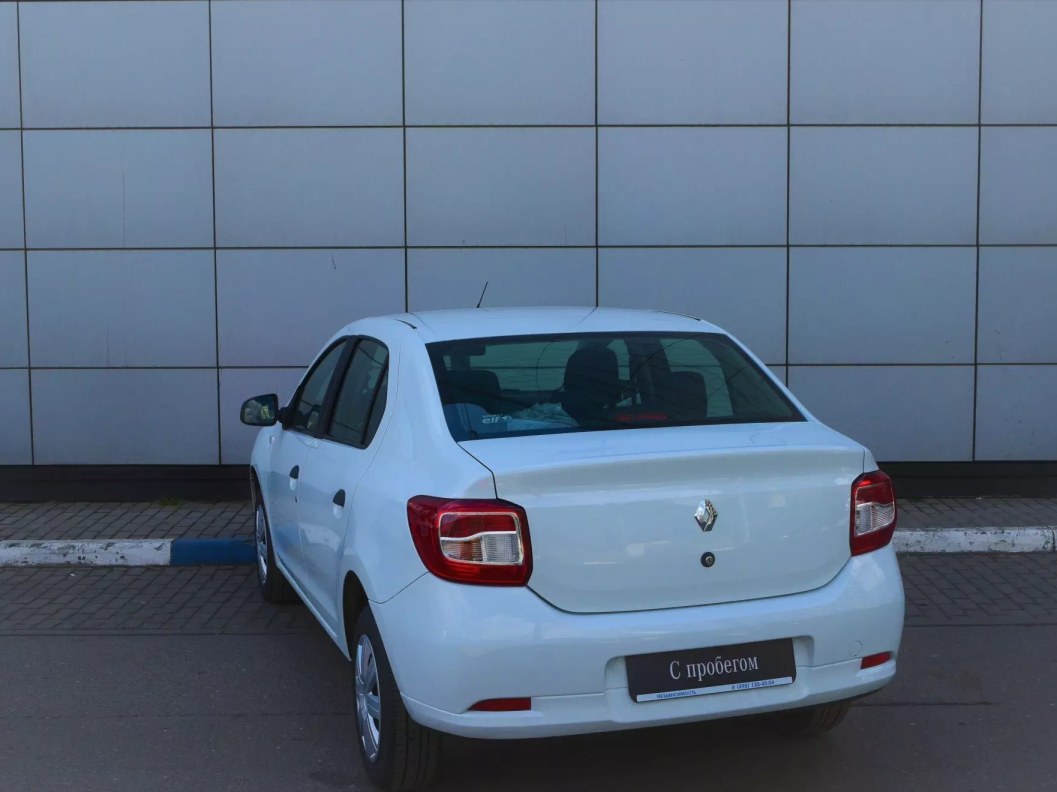 Renault Logan Life 1.6 АКПП фото 7