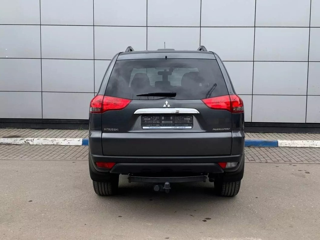Mitsubishi Pajero Sport Ultimate S03 2.5 АКПП фото 6
