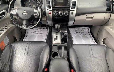 Mitsubishi Pajero Sport Ultimate S03 2.5 АКПП превью 9