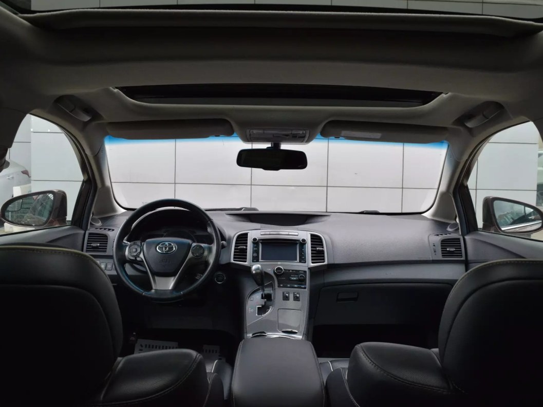 Toyota Venza Престиж 2.7 АКПП фото 10