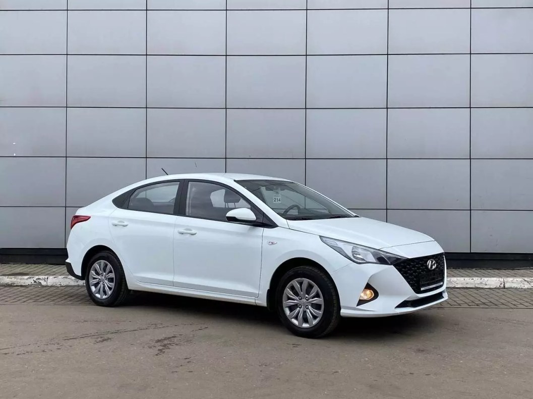 Hyundai Solaris 1.6 АКПП фото 1