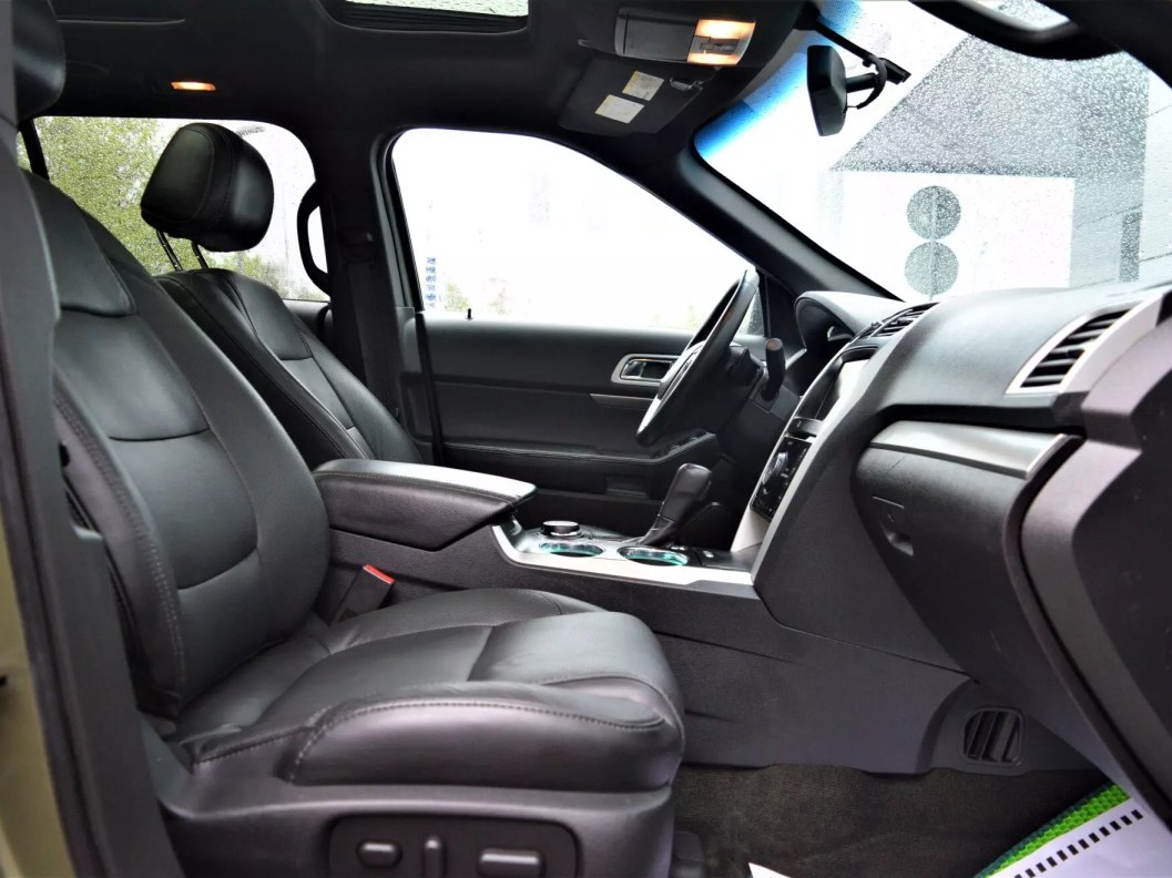 Ford Explorer Sport 3.5  фото 10