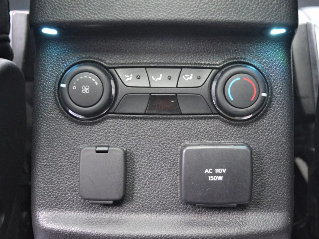 Ford Explorer Sport 3.5  фото 19