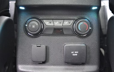 Ford Explorer Sport 3.5  превью 19