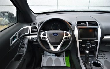 Ford Explorer Sport 3.5  превью 20
