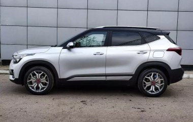 Kia Seltos 4WD CVT превью 4