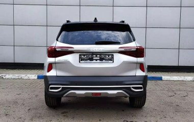 Kia Seltos 4WD CVT превью 6