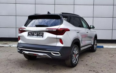 Kia Seltos 4WD CVT превью 7