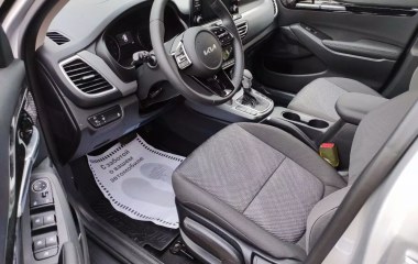 Kia Seltos 4WD CVT превью 9
