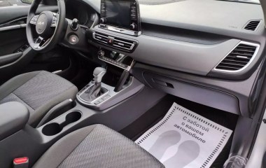 Kia Seltos 4WD CVT превью 11