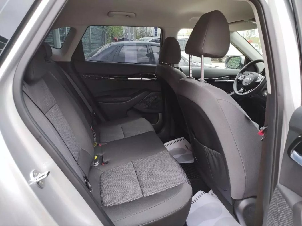 Kia Seltos 4WD CVT фото 12