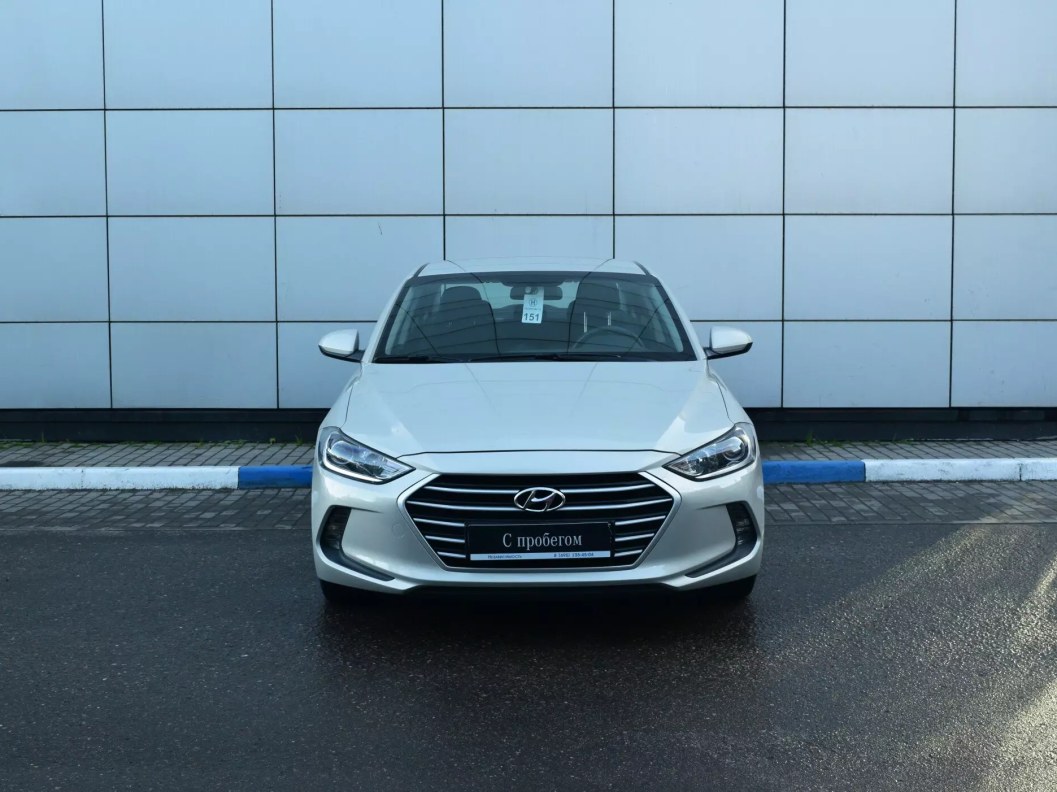 Hyundai Elantra Active 1.6 АКПП фото 2