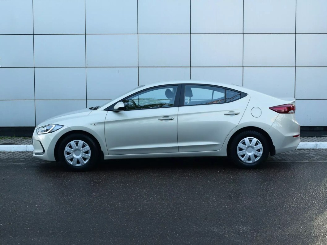 Hyundai Elantra Active 1.6 АКПП фото 4