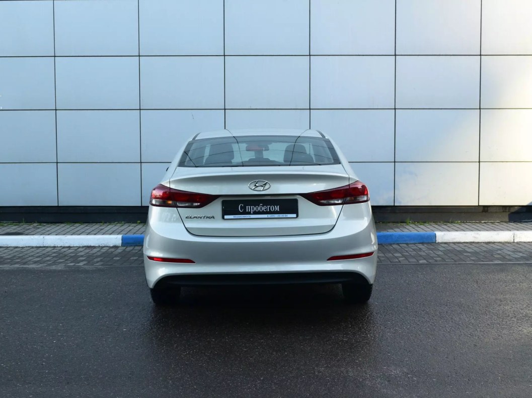 Hyundai Elantra Active 1.6 АКПП фото 6