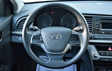 Hyundai Elantra Active 1.6 АКПП превью 17