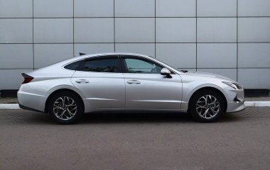 Hyundai Sonata бензин, АКПП, передний привод  превью 8