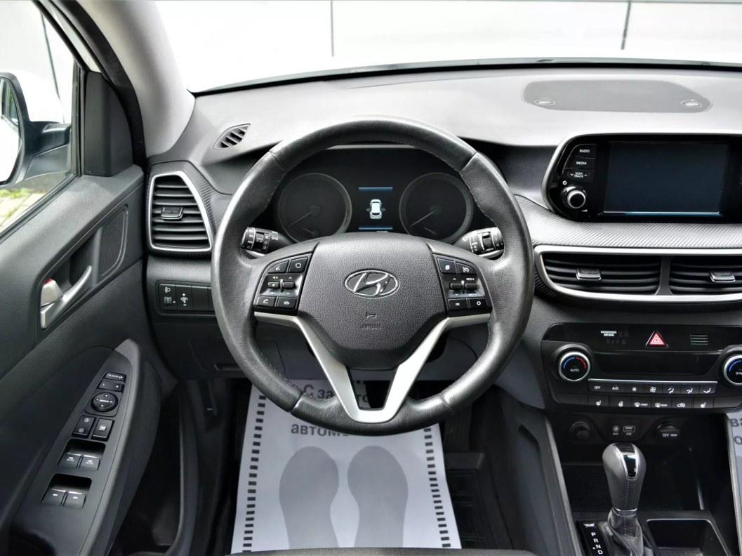 Hyundai Tucson Family 2.0 АКПП фото 11