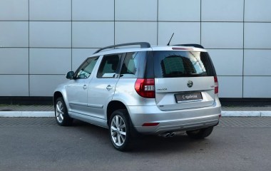Skoda Yeti Style 1.8 DSG превью 10