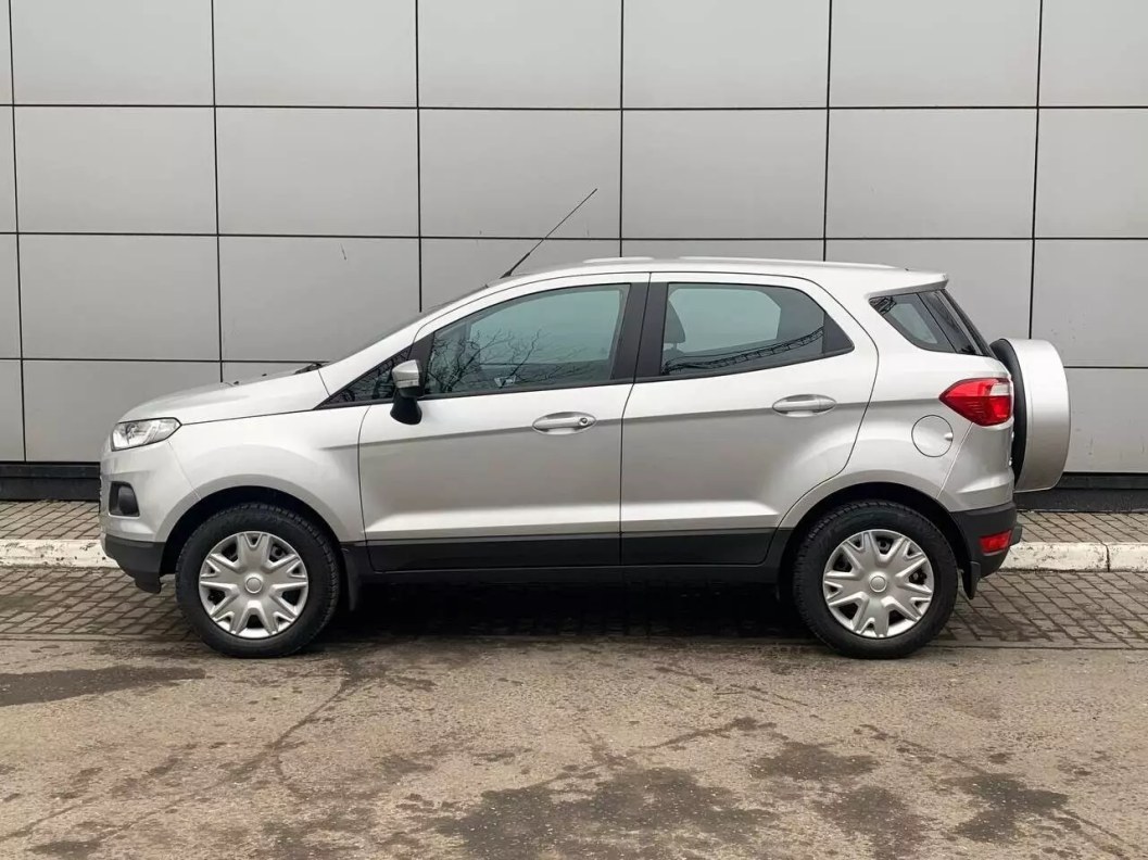 Ford EcoSport Trend Plus 1.6  фото 4