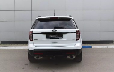 Ford Explorer Sport 3.5  превью 8