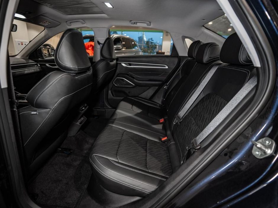 Geely Emgrand Flagship 1.5 АКПП фото 11