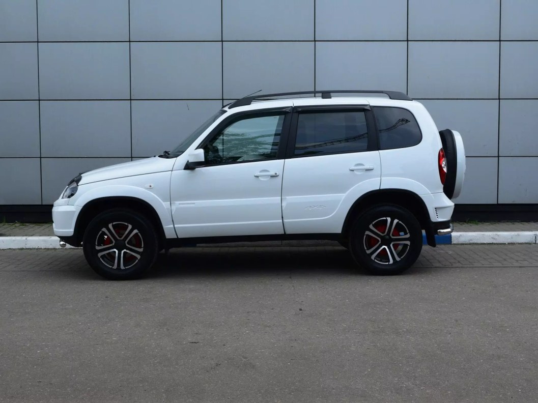 Chevrolet Niva SE 1.7 МКПП фото 4
