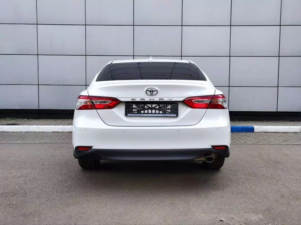 Toyota Camry 2.0 CVT фото 6