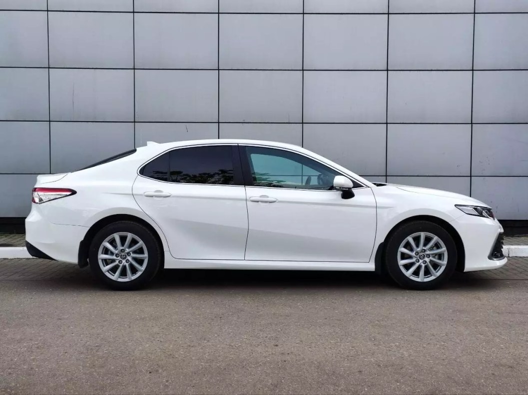 Toyota Camry 2.0 CVT фото 8