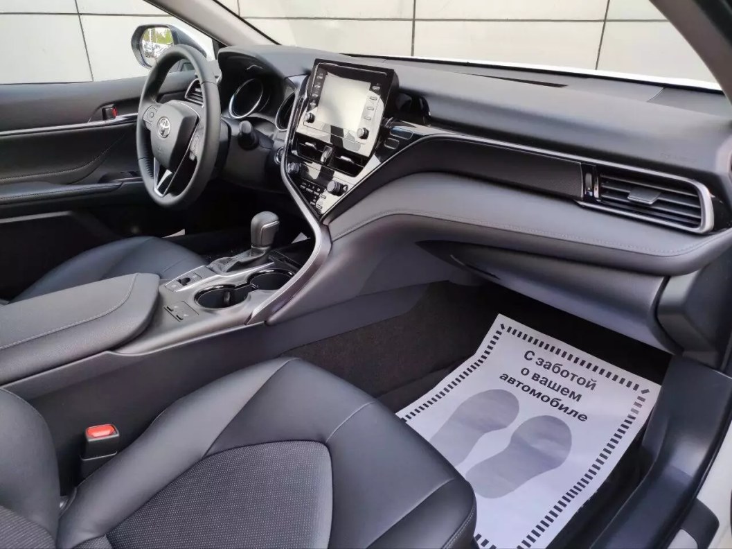 Toyota Camry 2.0 CVT фото 11