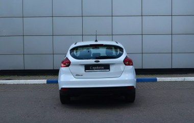 Ford Focus Trend 1.6 МКПП превью 7