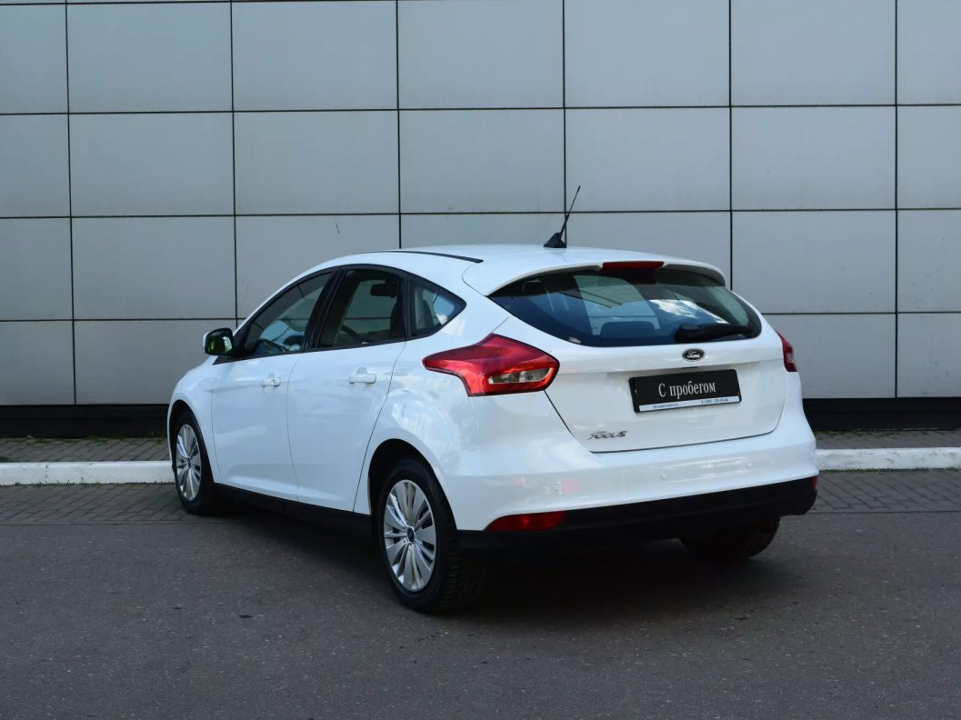 Ford Focus Trend 1.6 МКПП фото 8