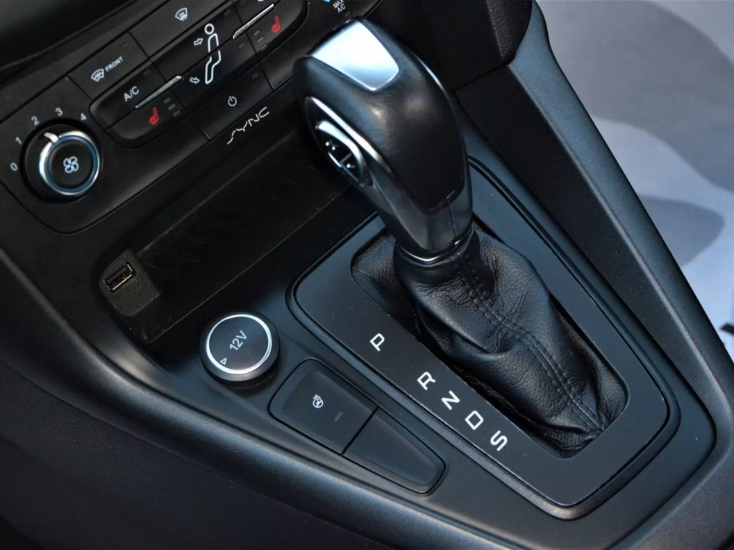 Ford Focus Trend 1.6 МКПП фото 15