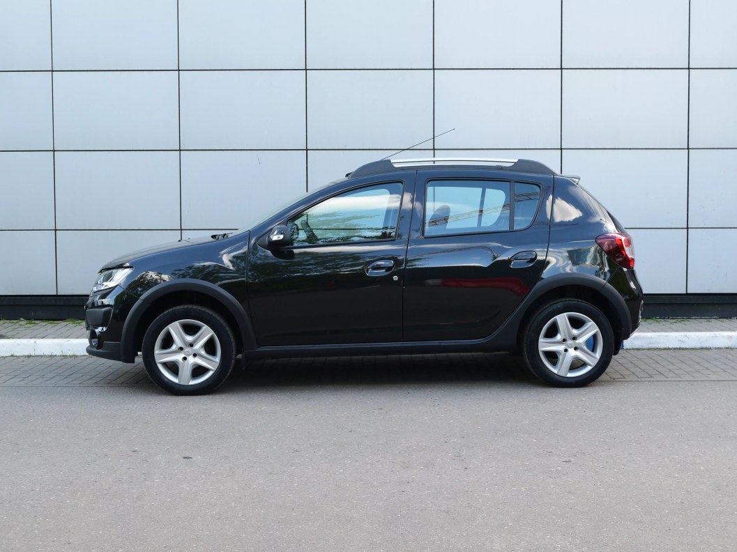 Renault Sandero Privilege 1.6 МКПП фото 4