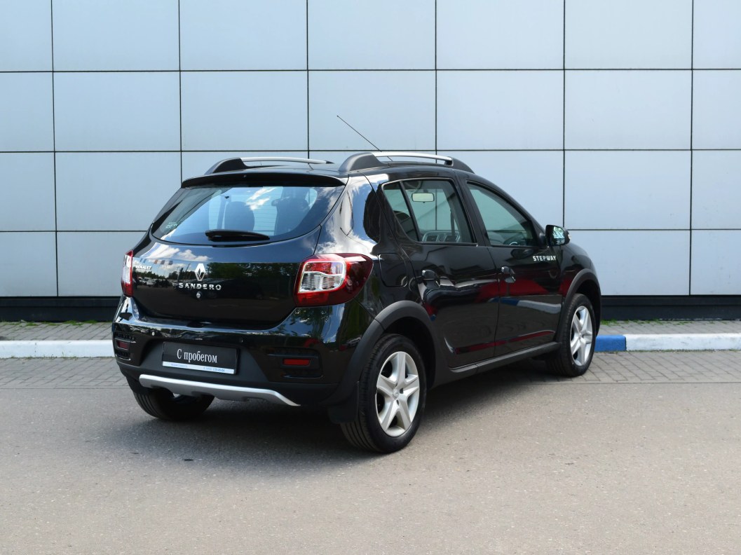 Renault Sandero Privilege 1.6 МКПП фото 7