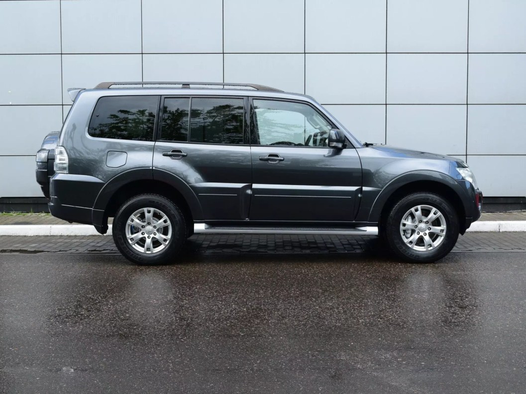 Mitsubishi Pajero Instyle S82 3.2 АКПП фото 4