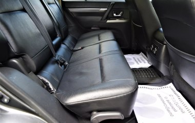 Mitsubishi Pajero Instyle S82 3.2 АКПП превью 15